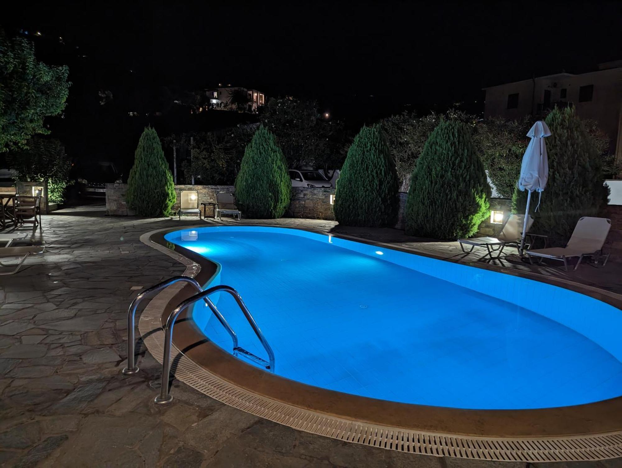 Guesthouse Christos Skopelos Exterior foto